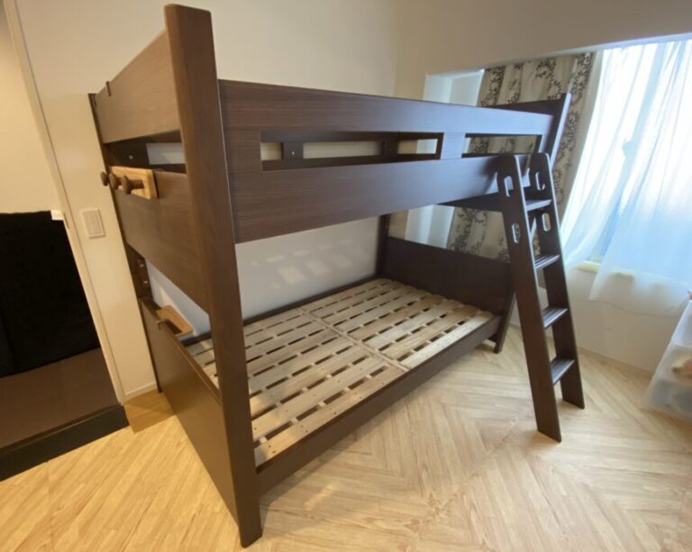 シンプルでおしゃれな大人用二段ベッド光製作所カスティナ3を子供部屋